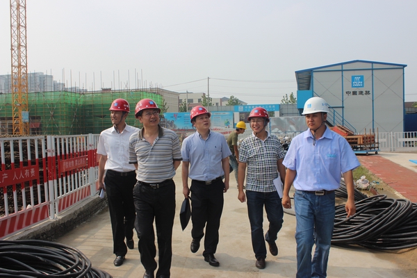 ղ�Ⱥ���������һ�е�������Ŀ�쵼����